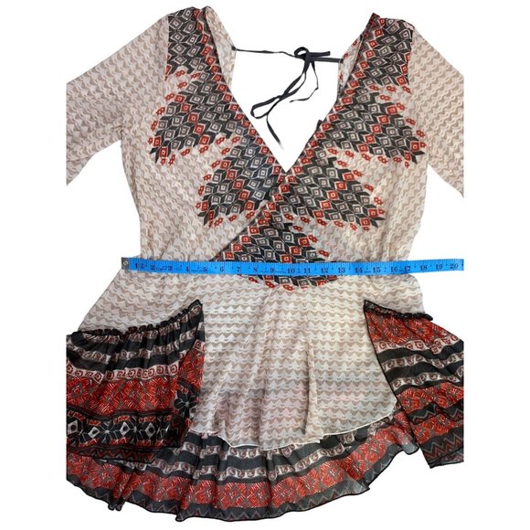 Free People Boho Geometric Chiffon Tunic Blouse Deep V-Neck SZ S Balloon Sleeves - Picture 6 of 8